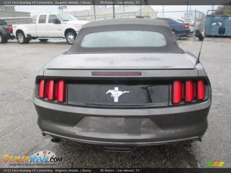 2015 Ford Mustang V6 Convertible Magnetic Metallic / Ebony Photo #8