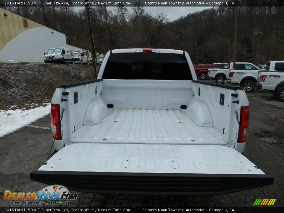 2016 Ford F150 XLT SuperCrew 4x4 Oxford White / Medium Earth Gray Photo #5