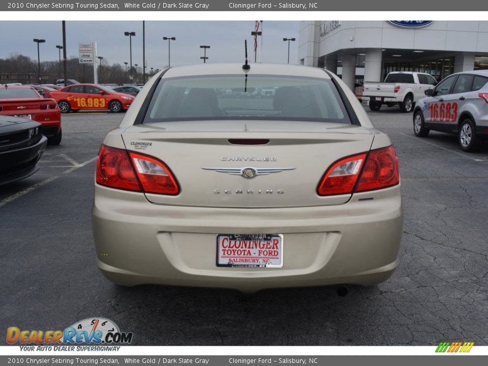 2010 Chrysler Sebring Touring Sedan White Gold / Dark Slate Gray Photo #4