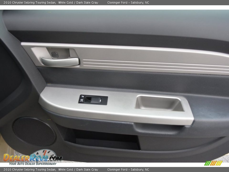 2010 Chrysler Sebring Touring Sedan White Gold / Dark Slate Gray Photo #13