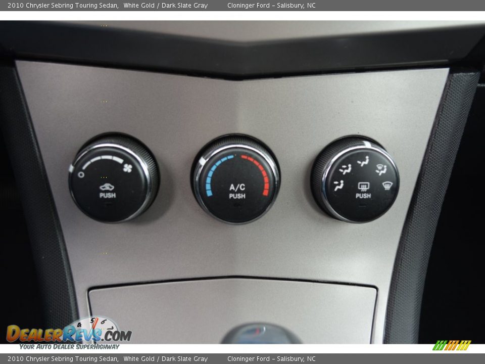 2010 Chrysler Sebring Touring Sedan White Gold / Dark Slate Gray Photo #16