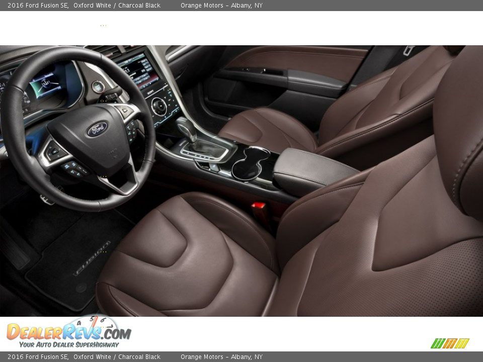 2016 Ford Fusion SE Oxford White / Charcoal Black Photo #5
