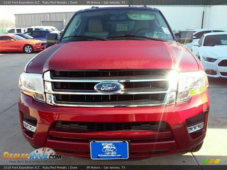 2016 Ford Expedition XLT Ruby Red Metallic / Dune Photo #6