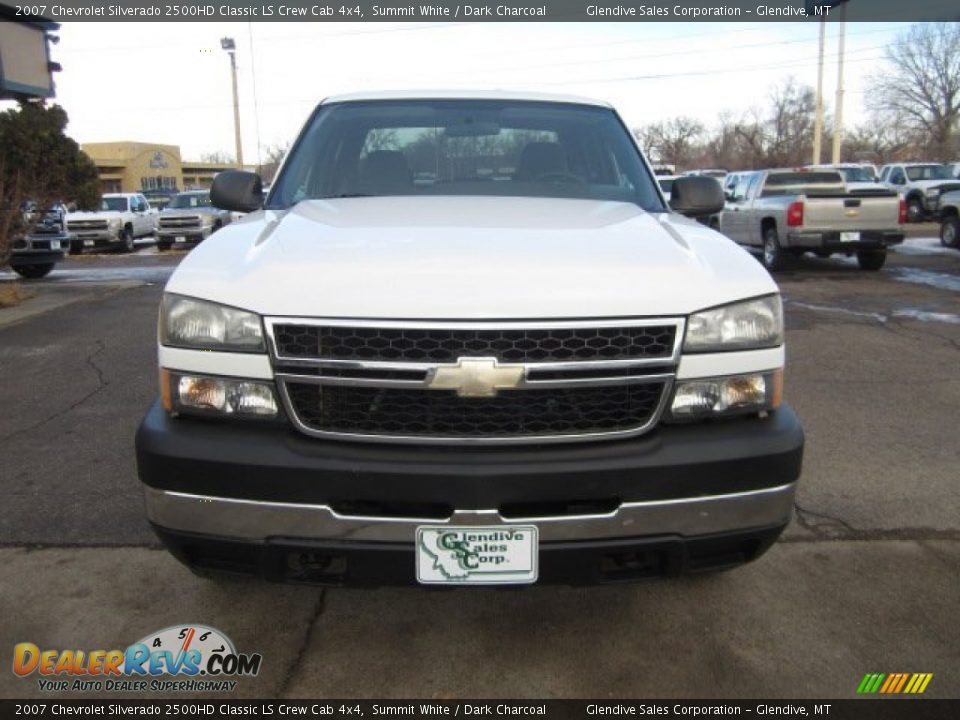 2007 Chevrolet Silverado 2500HD Classic LS Crew Cab 4x4 Summit White / Dark Charcoal Photo #7