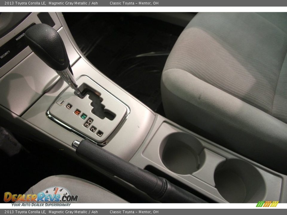 2013 Toyota Corolla LE Magnetic Gray Metallic / Ash Photo #11