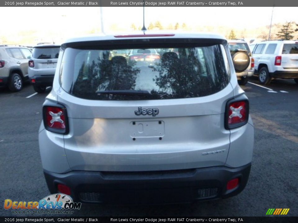 2016 Jeep Renegade Sport Glacier Metallic / Black Photo #6