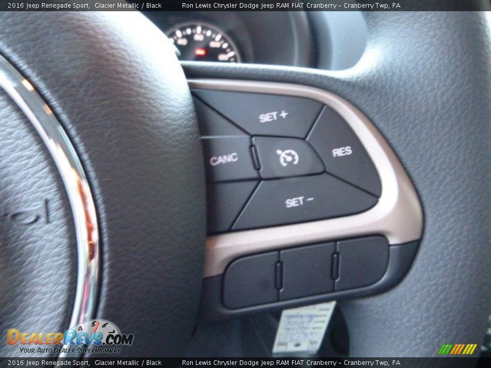 2016 Jeep Renegade Sport Glacier Metallic / Black Photo #18