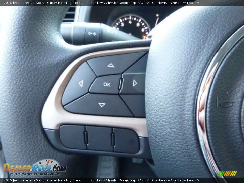 2016 Jeep Renegade Sport Glacier Metallic / Black Photo #19
