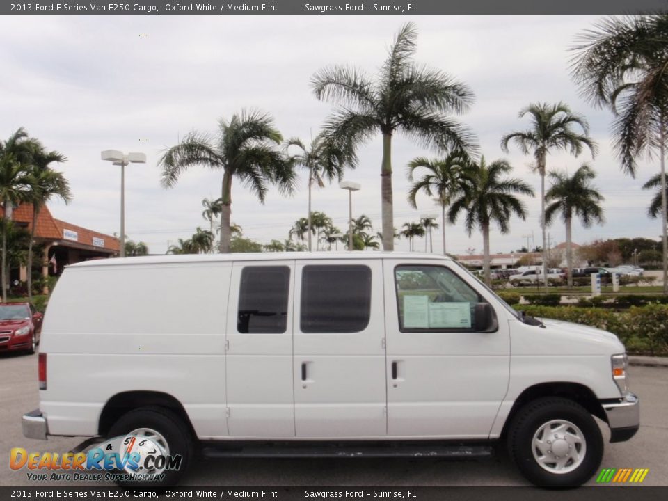 2013 Ford E Series Van E250 Cargo Oxford White / Medium Flint Photo #6