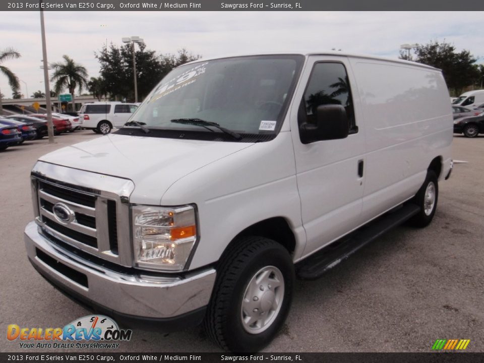 2013 Ford E Series Van E250 Cargo Oxford White / Medium Flint Photo #15