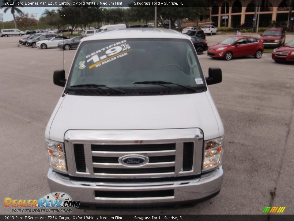 2013 Ford E Series Van E250 Cargo Oxford White / Medium Flint Photo #18