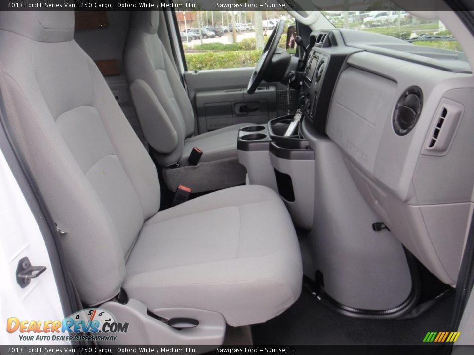 2013 Ford E Series Van E250 Cargo Oxford White / Medium Flint Photo #23