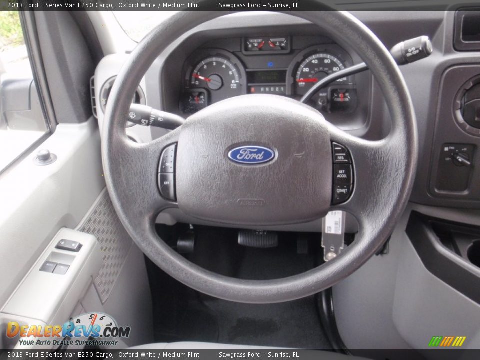 2013 Ford E Series Van E250 Cargo Oxford White / Medium Flint Photo #27