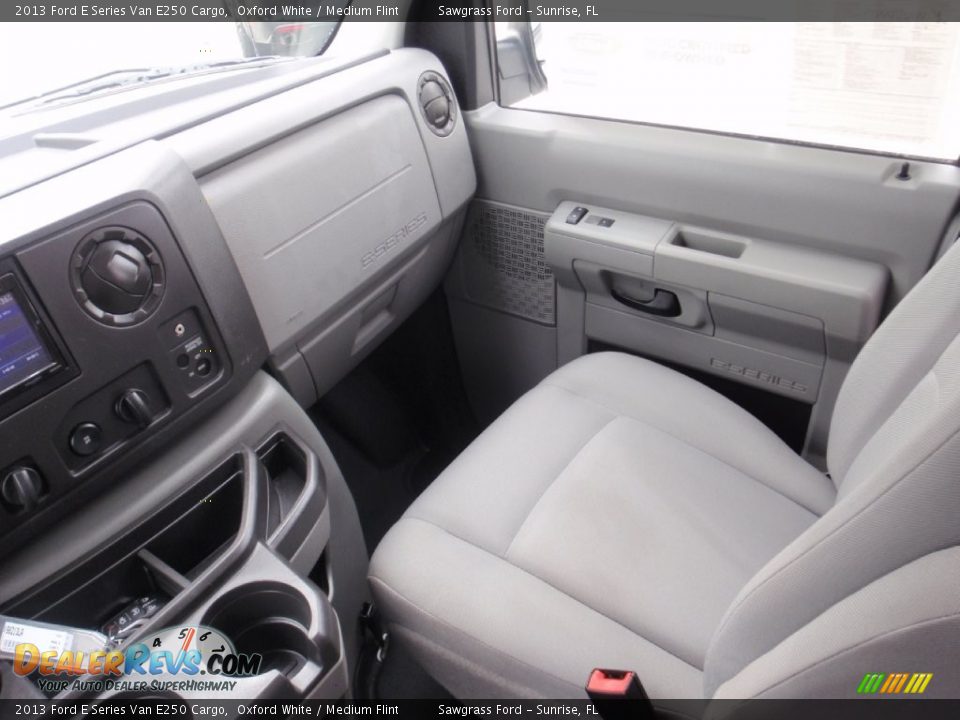 2013 Ford E Series Van E250 Cargo Oxford White / Medium Flint Photo #29