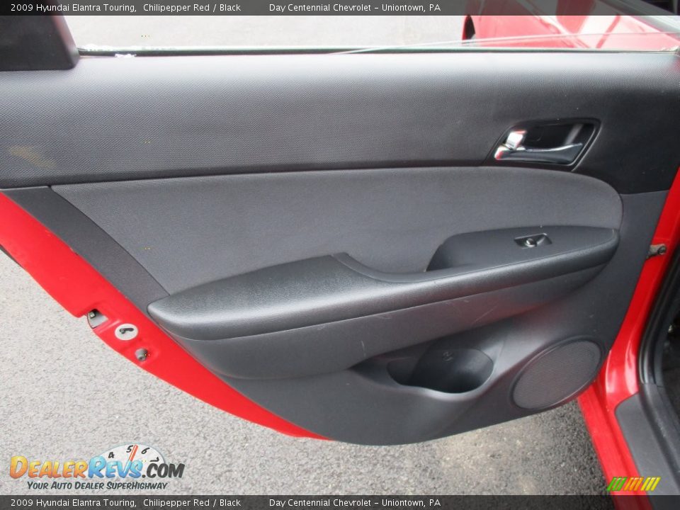 2009 Hyundai Elantra Touring Chilipepper Red / Black Photo #23