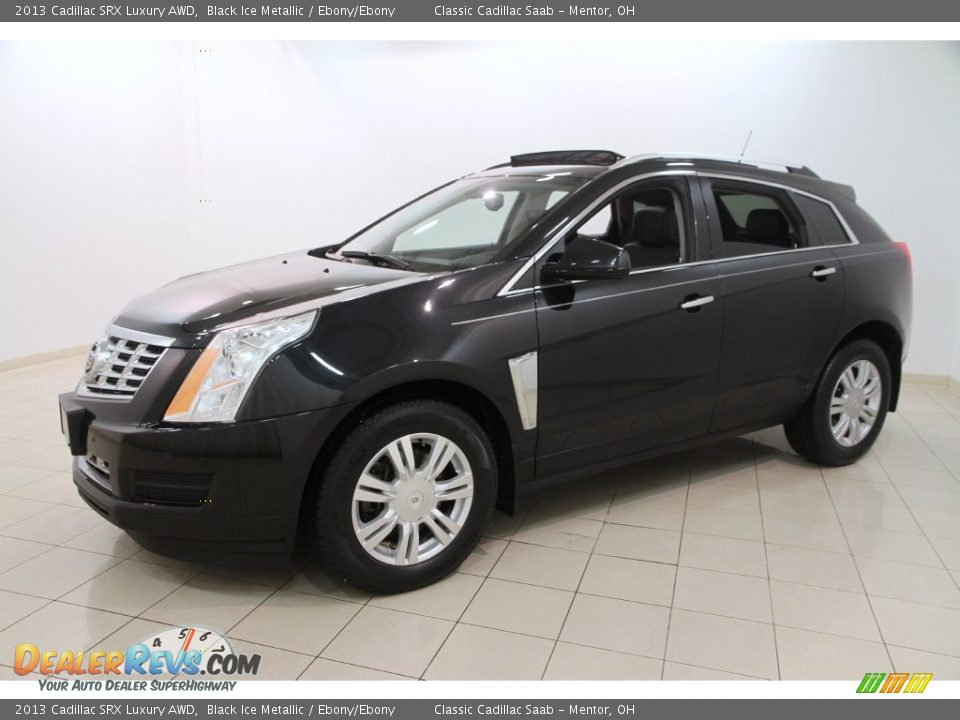 Front 3/4 View of 2013 Cadillac SRX Luxury AWD Photo #3