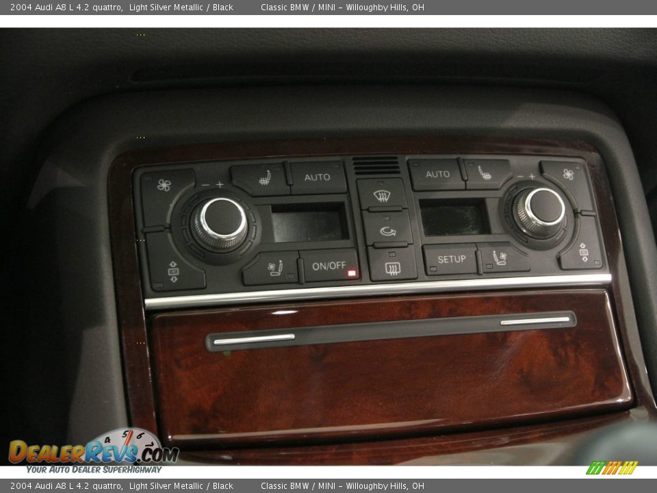 2004 Audi A8 L 4.2 quattro Light Silver Metallic / Black Photo #14