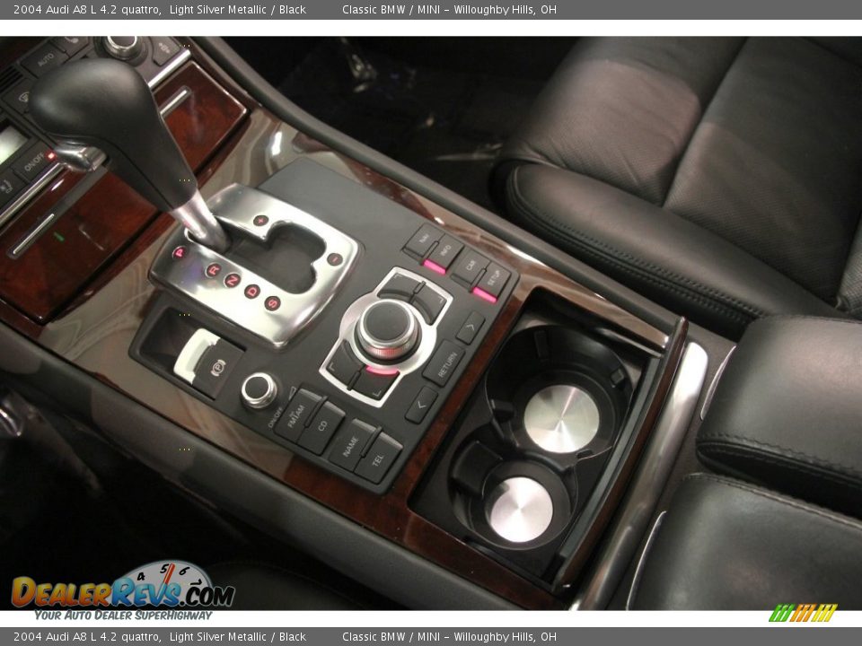 2004 Audi A8 L 4.2 quattro Light Silver Metallic / Black Photo #17