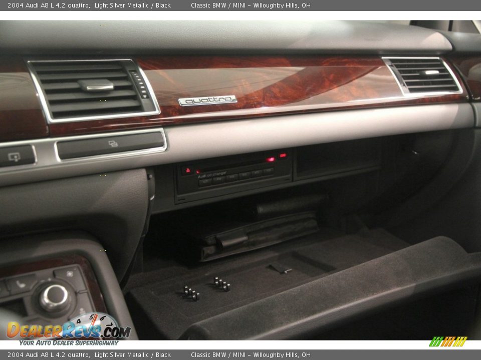2004 Audi A8 L 4.2 quattro Light Silver Metallic / Black Photo #19