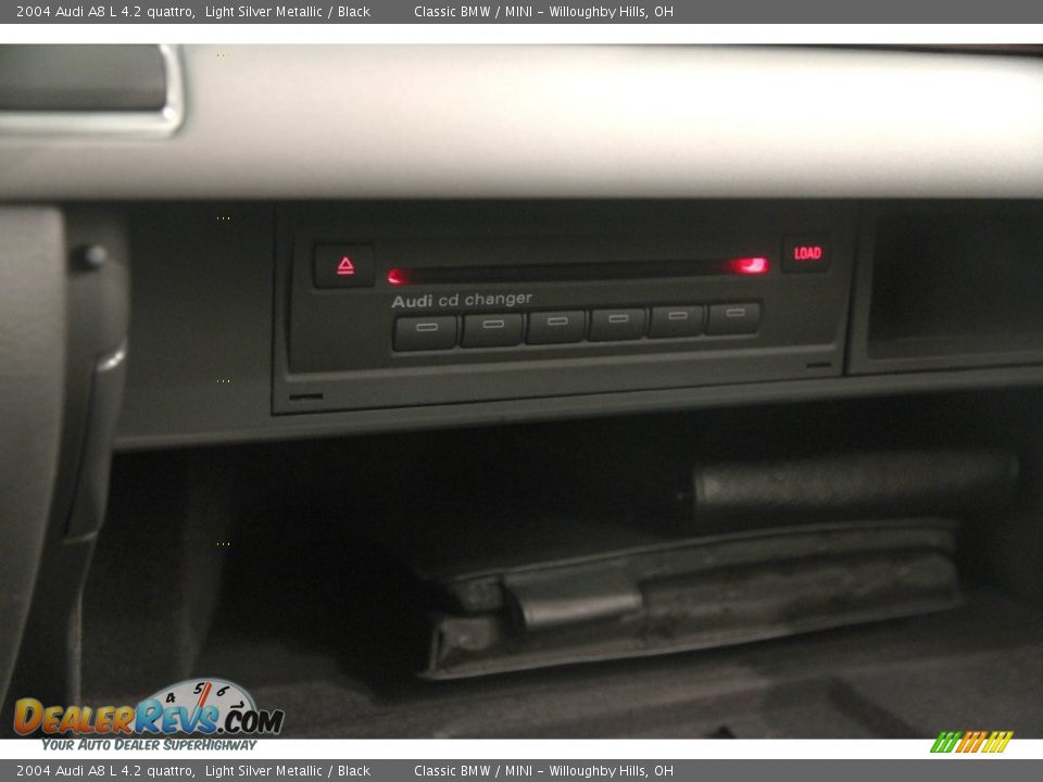 2004 Audi A8 L 4.2 quattro Light Silver Metallic / Black Photo #20