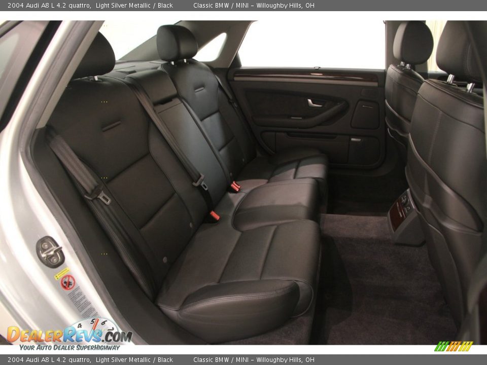2004 Audi A8 L 4.2 quattro Light Silver Metallic / Black Photo #22
