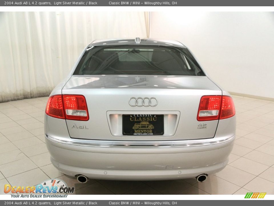 2004 Audi A8 L 4.2 quattro Light Silver Metallic / Black Photo #33