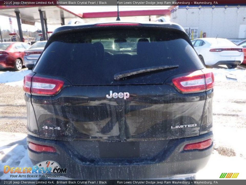 2016 Jeep Cherokee Limited 4x4 Brilliant Black Crystal Pearl / Black Photo #5