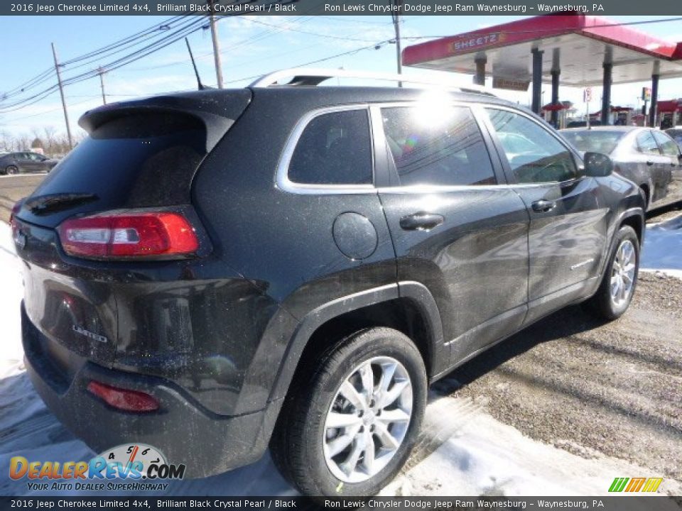 2016 Jeep Cherokee Limited 4x4 Brilliant Black Crystal Pearl / Black Photo #6