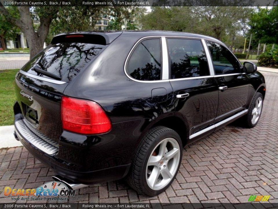 2006 Porsche Cayenne S Black / Black Photo #9