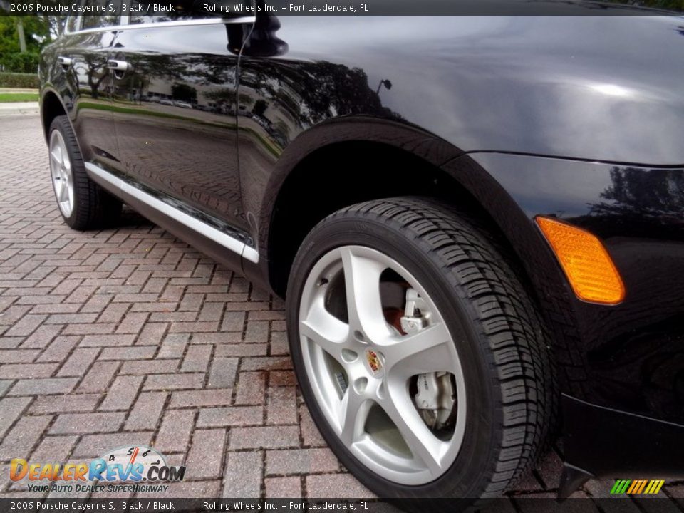 2006 Porsche Cayenne S Black / Black Photo #25
