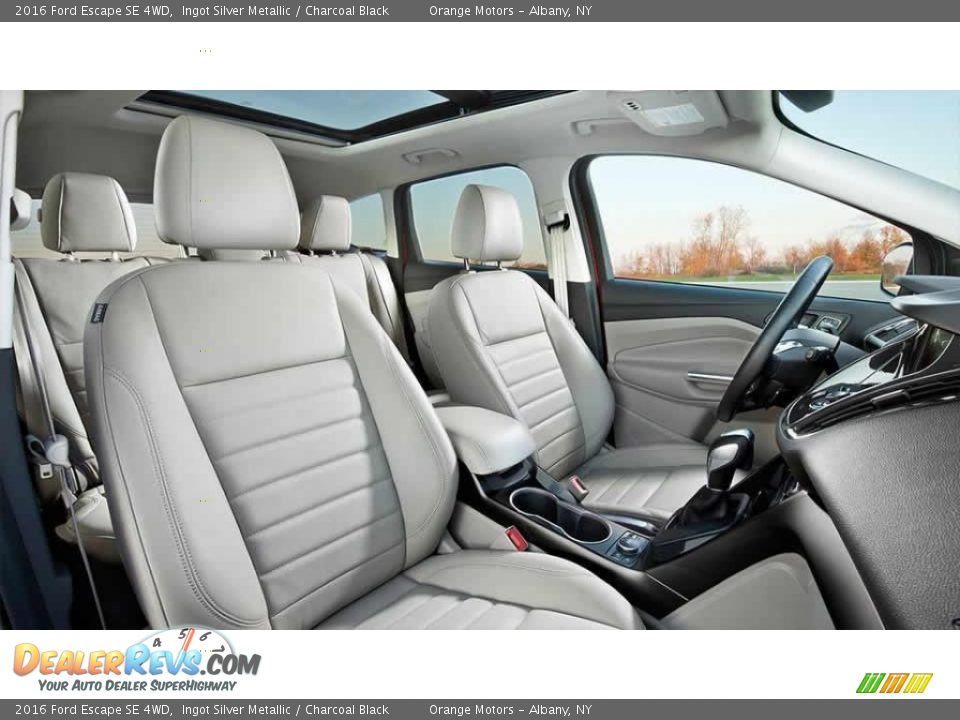 2016 Ford Escape SE 4WD Ingot Silver Metallic / Charcoal Black Photo #5