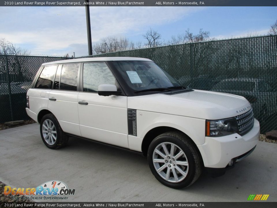 2010 Land Rover Range Rover Supercharged Alaska White / Navy Blue/Parchment Photo #1