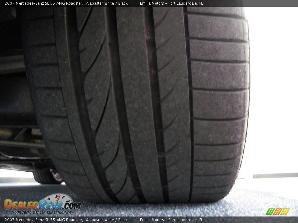 2007 Mercedes-Benz SL 55 AMG Roadster Alabaster White / Black Photo #68