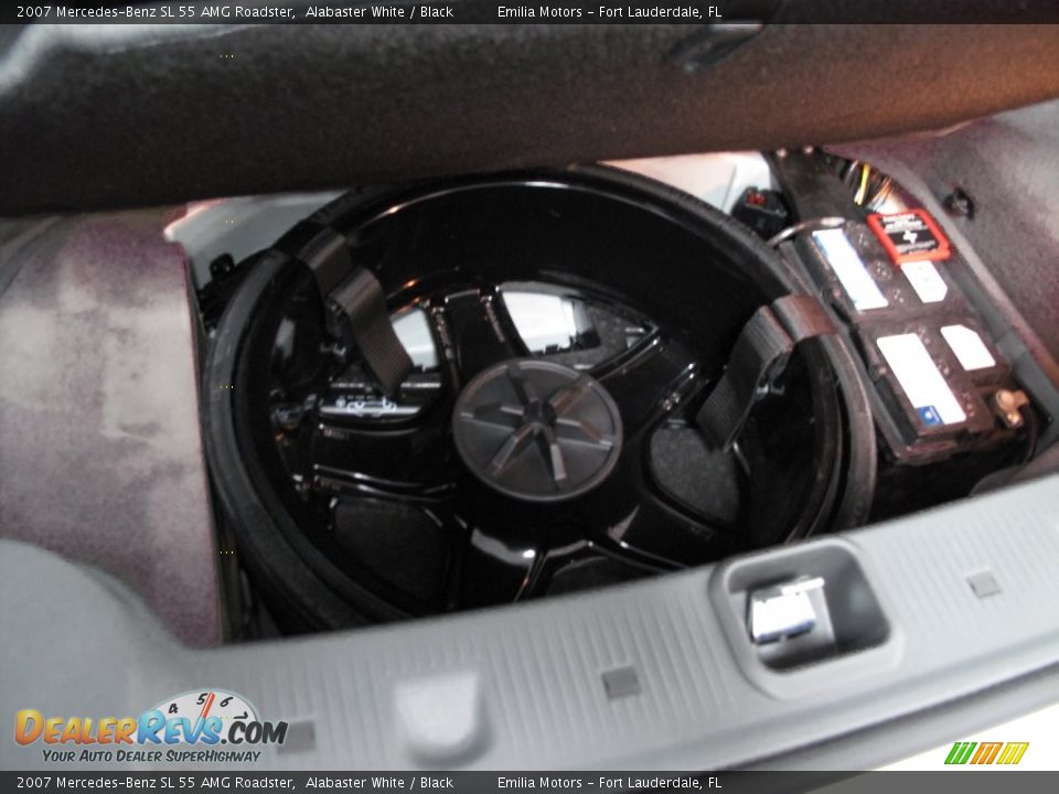 2007 Mercedes-Benz SL 55 AMG Roadster Alabaster White / Black Photo #72