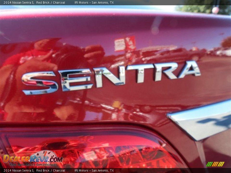 2014 Nissan Sentra S Red Brick / Charcoal Photo #21