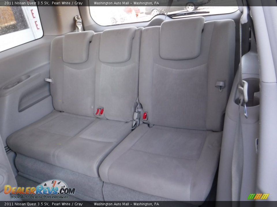 2011 Nissan Quest 3.5 SV Pearl White / Gray Photo #18