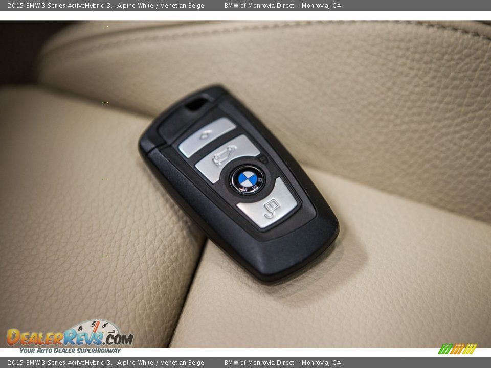Keys of 2015 BMW 3 Series ActiveHybrid 3 Photo #11