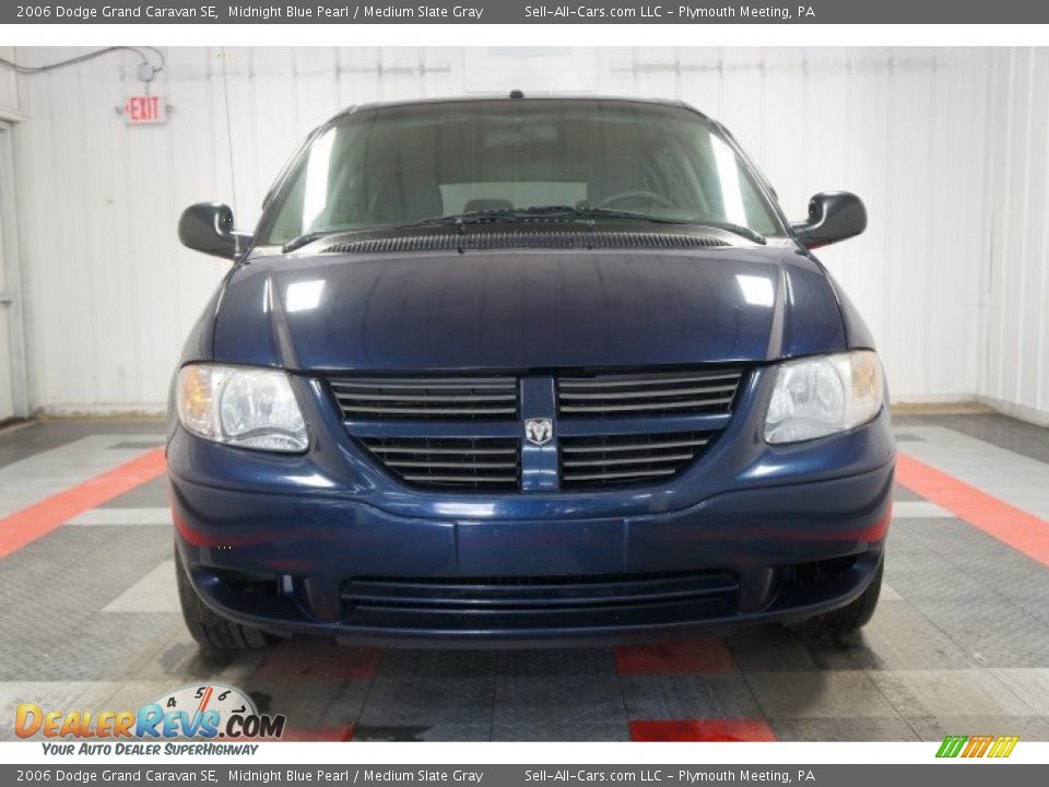 2006 Dodge Grand Caravan SE Midnight Blue Pearl / Medium Slate Gray Photo #4