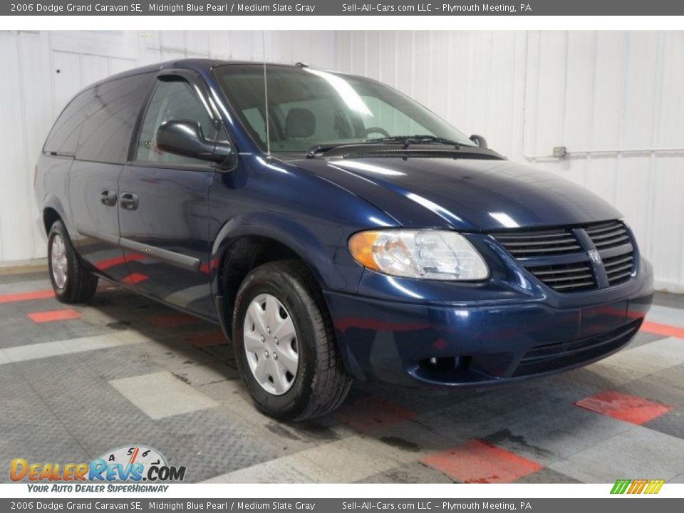 2006 Dodge Grand Caravan SE Midnight Blue Pearl / Medium Slate Gray Photo #5