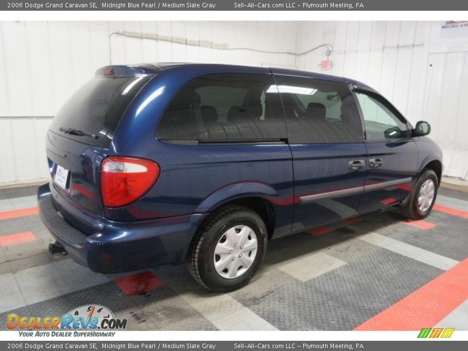 2006 Dodge Grand Caravan SE Midnight Blue Pearl / Medium Slate Gray Photo #7