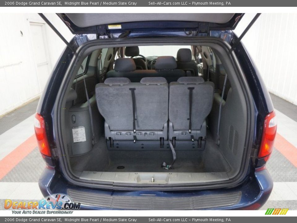 2006 Dodge Grand Caravan SE Midnight Blue Pearl / Medium Slate Gray Photo #21