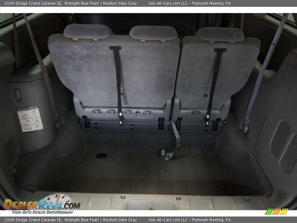 2006 Dodge Grand Caravan SE Midnight Blue Pearl / Medium Slate Gray Photo #22