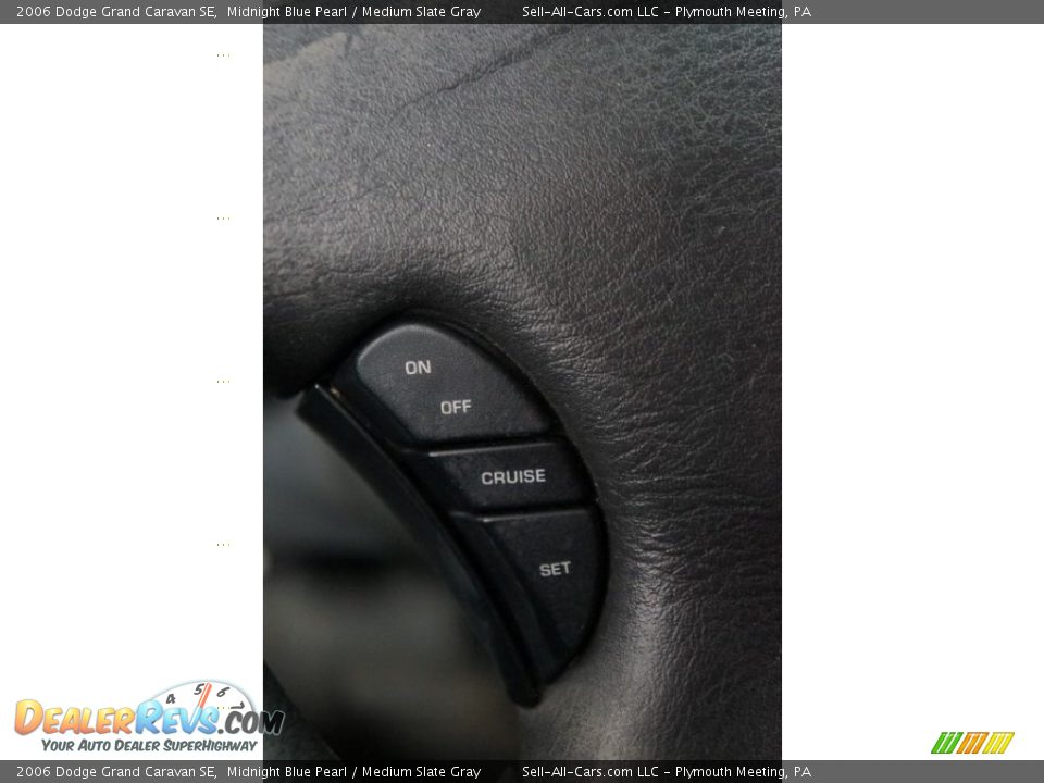 2006 Dodge Grand Caravan SE Midnight Blue Pearl / Medium Slate Gray Photo #30