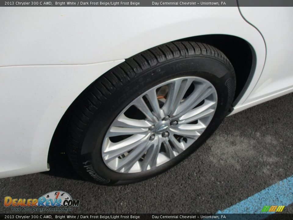 2013 Chrysler 300 C AWD Bright White / Dark Frost Beige/Light Frost Beige Photo #9
