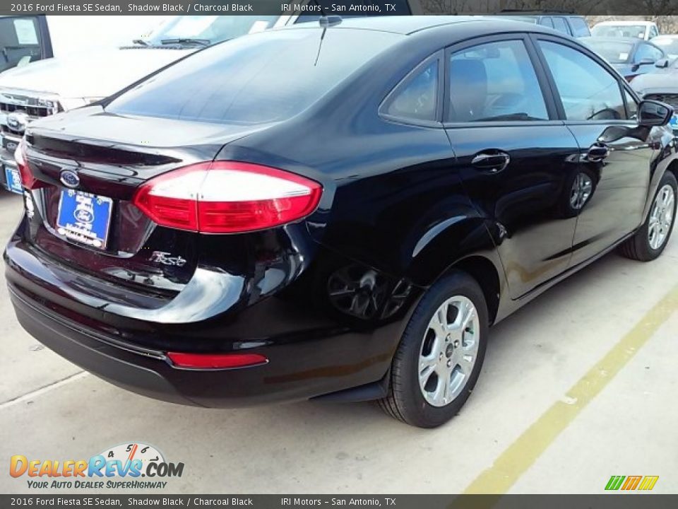 2016 Ford Fiesta SE Sedan Shadow Black / Charcoal Black Photo #4