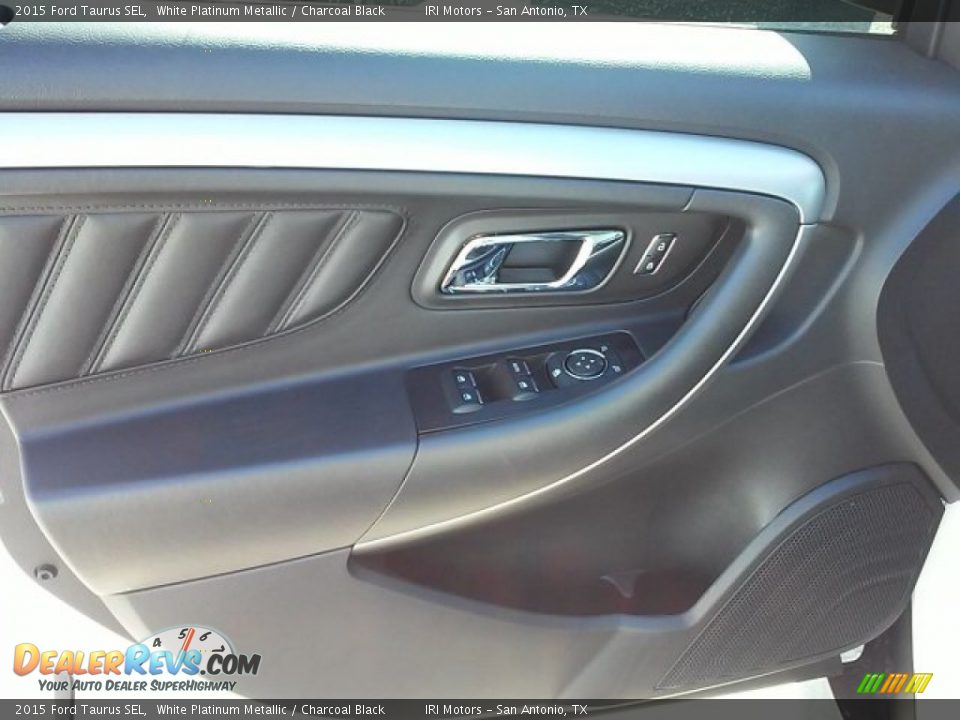 2015 Ford Taurus SEL White Platinum Metallic / Charcoal Black Photo #20