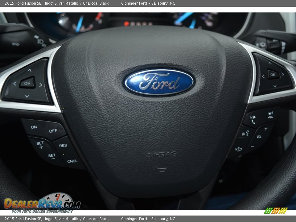 2015 Ford Fusion SE Ingot Silver Metallic / Charcoal Black Photo #21