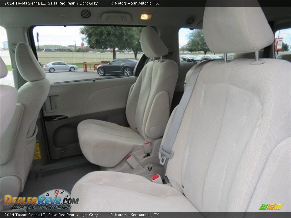 2014 Toyota Sienna LE Salsa Red Pearl / Light Gray Photo #16