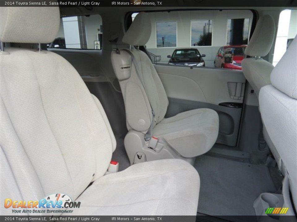 2014 Toyota Sienna LE Salsa Red Pearl / Light Gray Photo #22