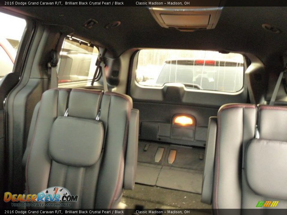 2016 Dodge Grand Caravan R/T Brilliant Black Crystal Pearl / Black Photo #7